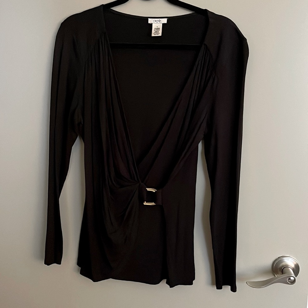 CACHE Long Sleeve Top with Gold Buckle